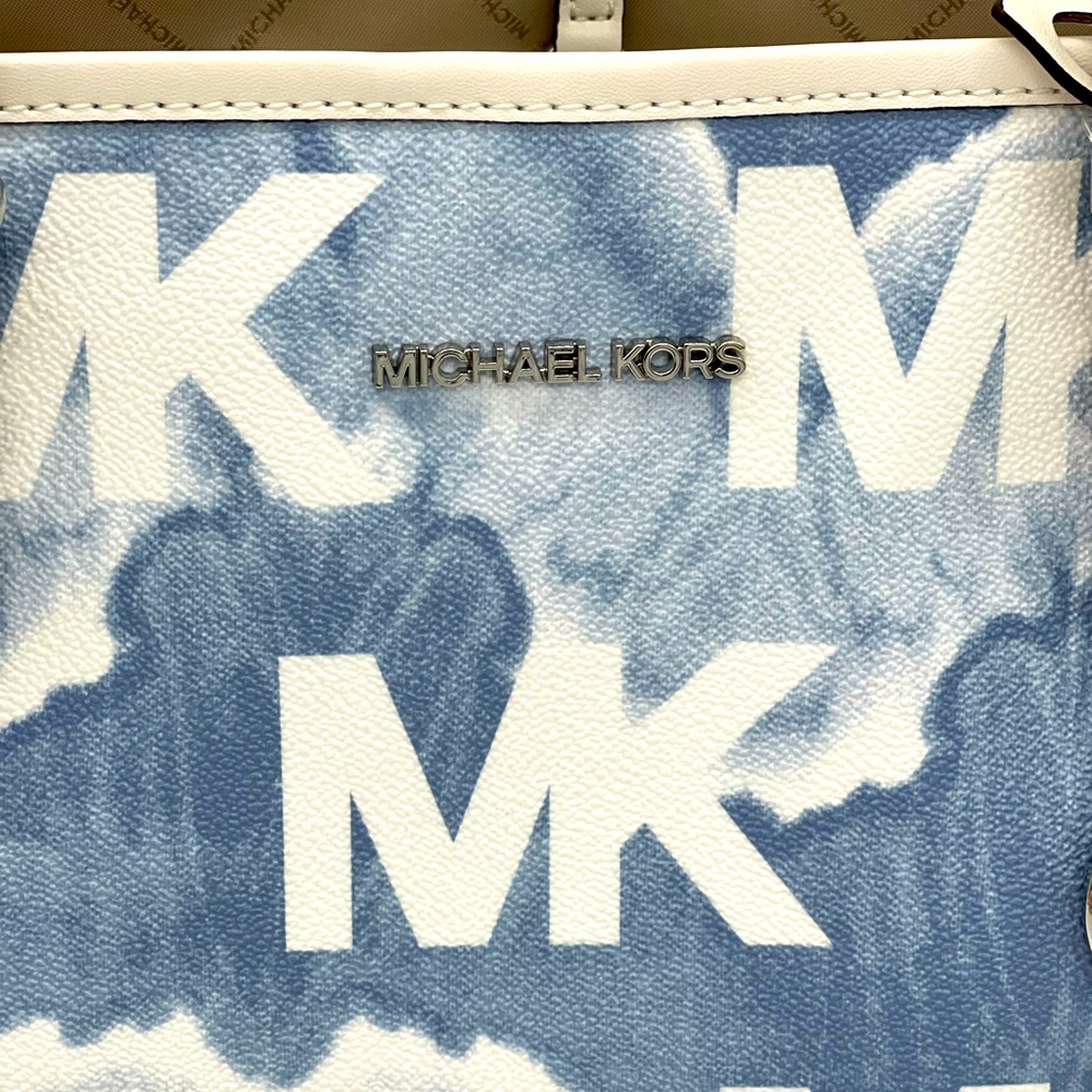 Michael Kors JST Carryall Tote Bag - Picture 4 of 14